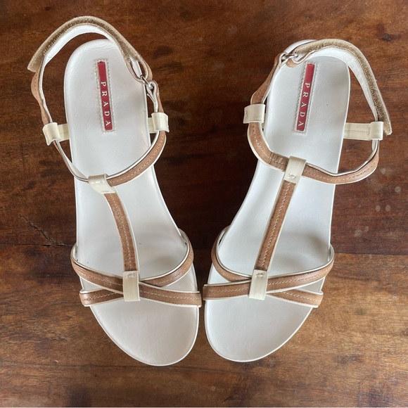 PRADA vintage patent leather and cork flatform platform sandal size 39 or US 9 - Picture 3 of 6